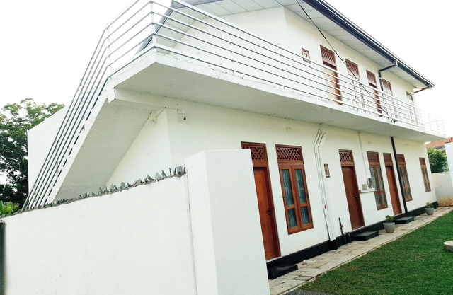 Apartment with Balcony & View in Negombo