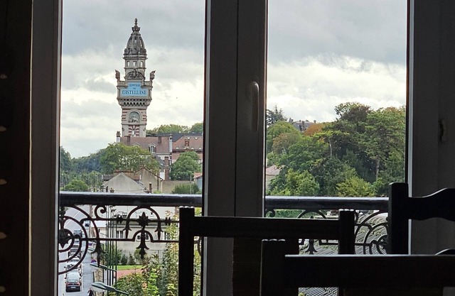 Apartment with breathtaking vineyard views in Epernay