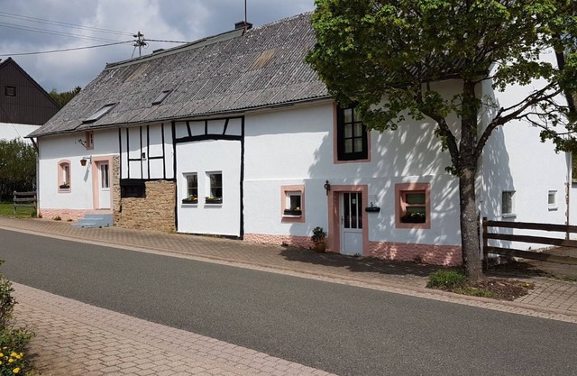 Apartment with Garden View in the Hünsruck-Hochwald,Pet Friendly