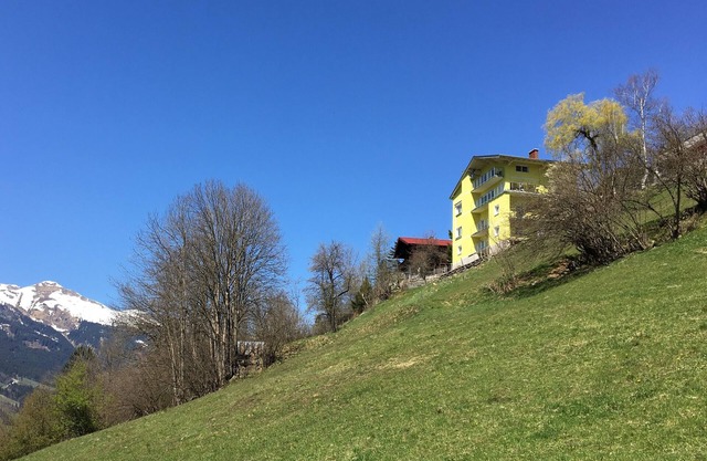 Apartment with stunning panoramic views for 4 people in an exposed location