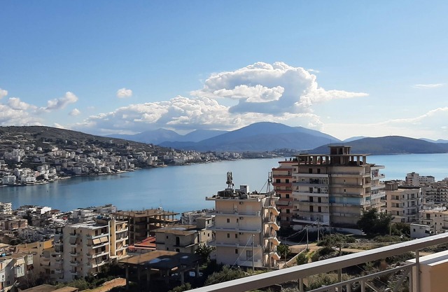 Apartment with Sea & City View for 8