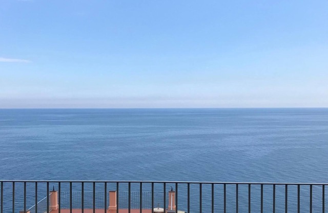 Apartment with super sea view