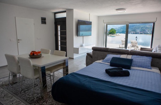 Apartment WLV- with lake view