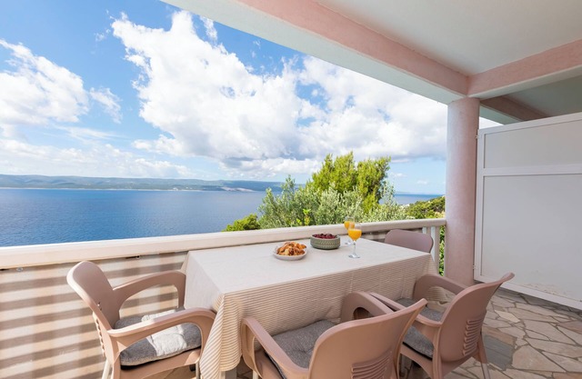 Apartments Adriatic Blue with pool (32531-A1) - Mimice