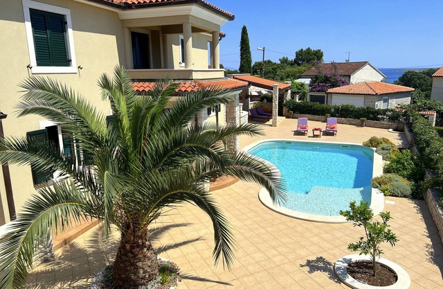 Apartments Aleksandar, (14509), Premantura, Croatia