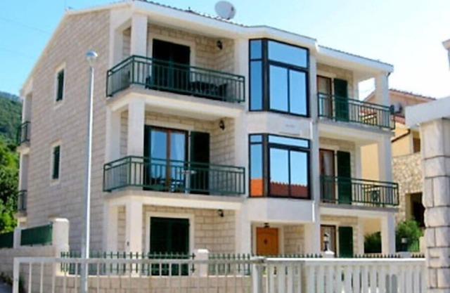 Apartments Desiree, (10141), Orebić, Croatia