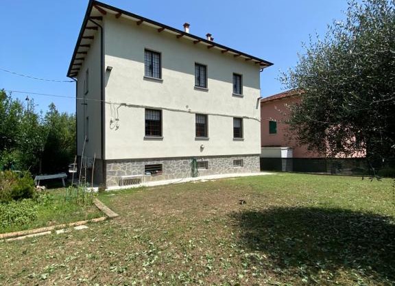 Apartments Isi & Lory