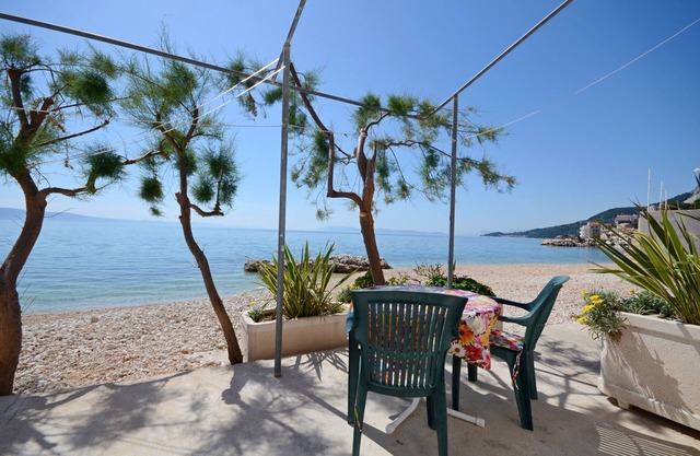 Apartments Jure (33821-A1) - Drasnice