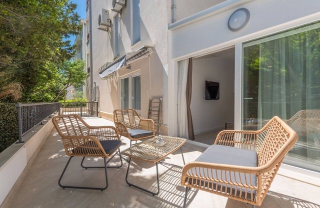 Apartments Mari (111891-A6) - Makarska
