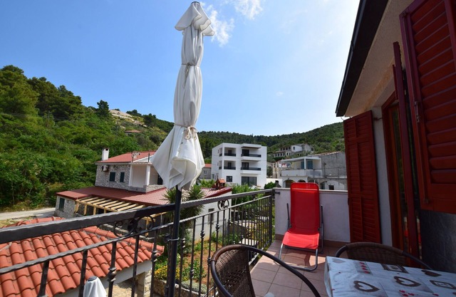 Apartments Milena (119821-A2) - Donja Krušica