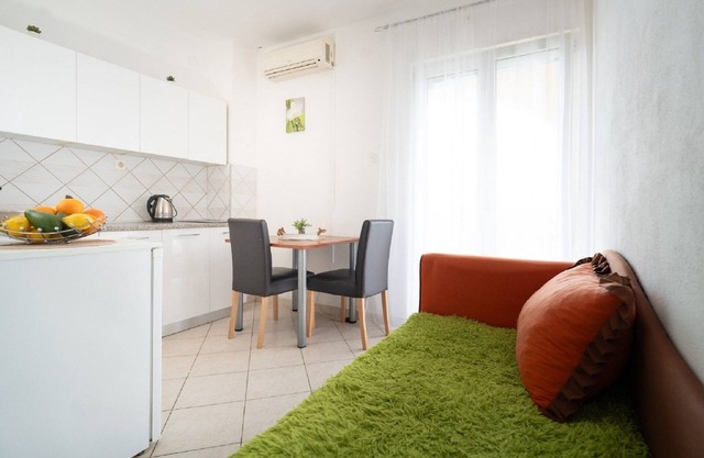 Apartments Milic - One Bedroom Apartment with Sea View and Terrace