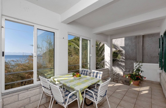 Apartments Robinzon Milivoj (58971-A1) - Bogomolje