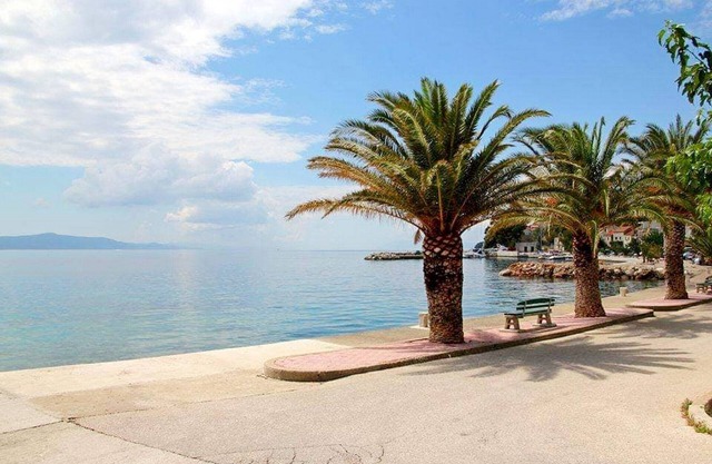 Apartments Sonja, (16452), Živogošće, Croatia