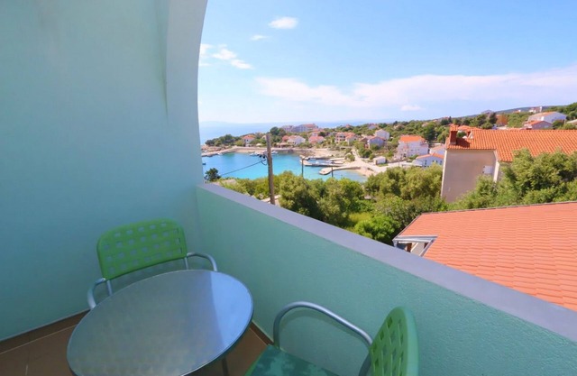 Apartments Vacation Jakisnica (115871-A3) - Jakisnica