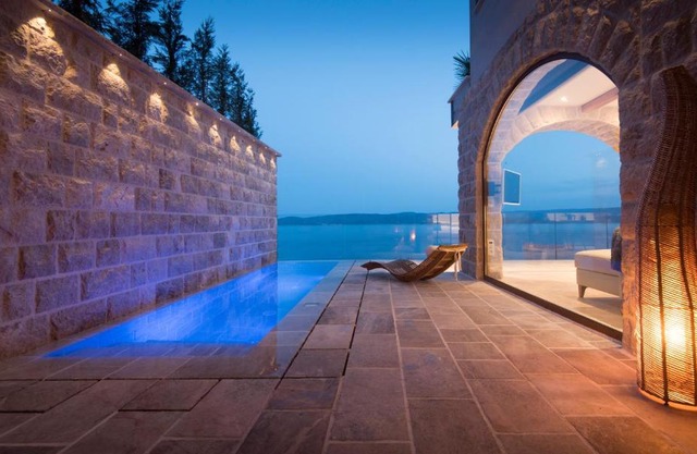 Apartments Vela Sollis