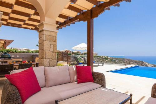 Aphrodite Hills Mythos Collection AV06