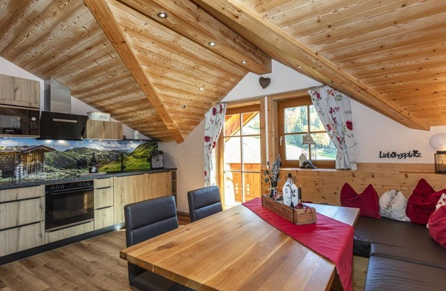 App. Florian/3 bedrooms/shower, - mold