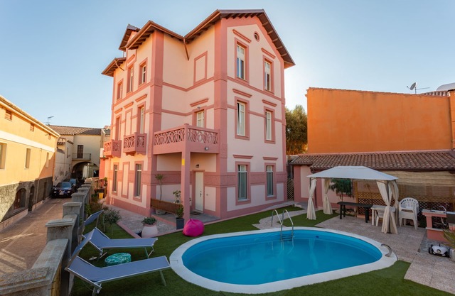 App. for 6 person in the centre with jacuzzi & pool