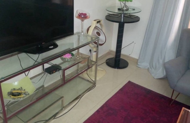 Apparently close to paris 16 and defense