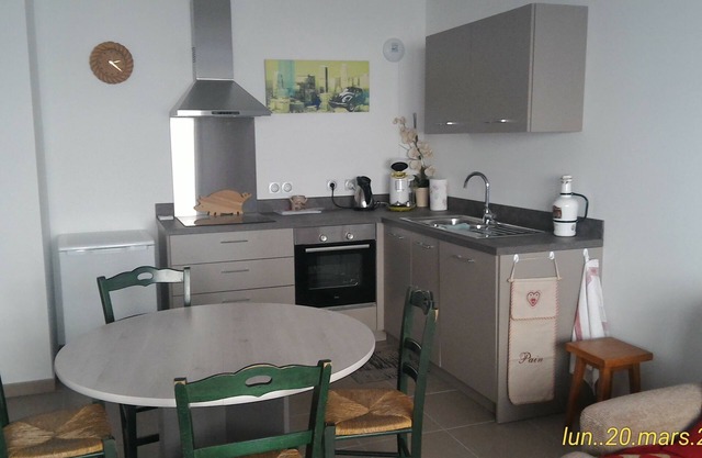 appart. 2-4 people. 200m from the lake and free shuttle. Ideal curists and family