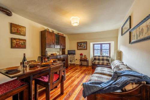 APPARTAMENTO LA VILLETTE- Comodo e Ben Posizionato - COUR 0220