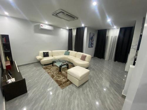 Appartement 2A Résidence Keur Baye Moussa Ngor almadies Dakar-Sénégal