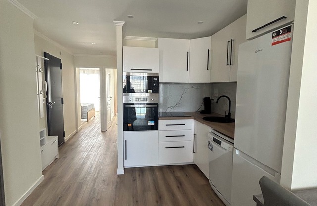 Appartement 4 Chambres, Plage, Stade et Parking