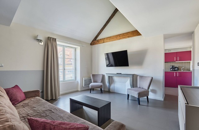 Appartement 6p lumineux + confortable