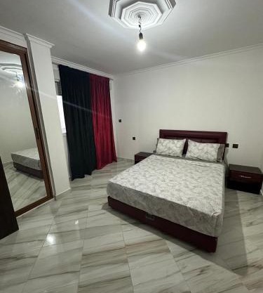 Appartement au 1er étage de 4 pièces à martil