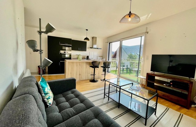 Appartement avec balcon au centre de Carantec