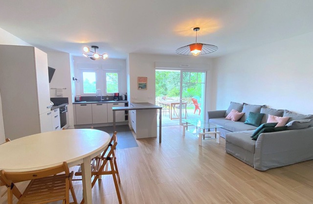 Appartement Familial Avec Jardin