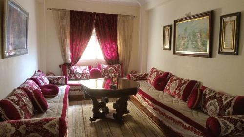 Appartement Familial pres la nouvelle gare routière & Grand Stade de Tanger