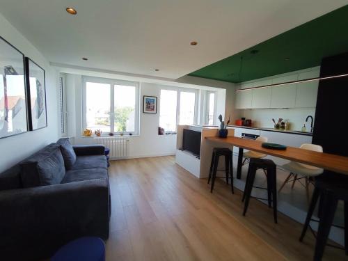Appartement lumineux 5 min de la plage