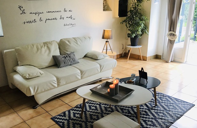 Ar Chapel Govero - Independent house fully equipped with enclosed garden.