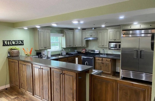 Arbor Rose Boutique Hotel