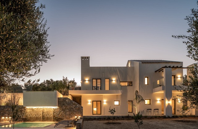 Arbora Koroneiki - Heated Pool