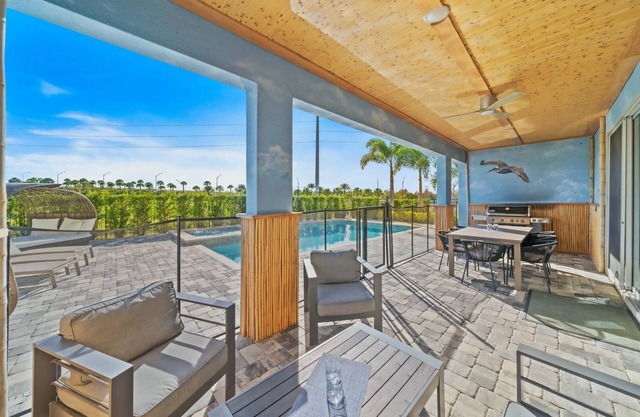 Arcade, Pool Table, Treehouse Bedroom w/Slide, Foosball: The Cove