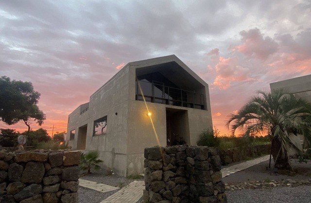 Architect's studio-beautiful Mt.Hanla view with sunrise sun & sunset