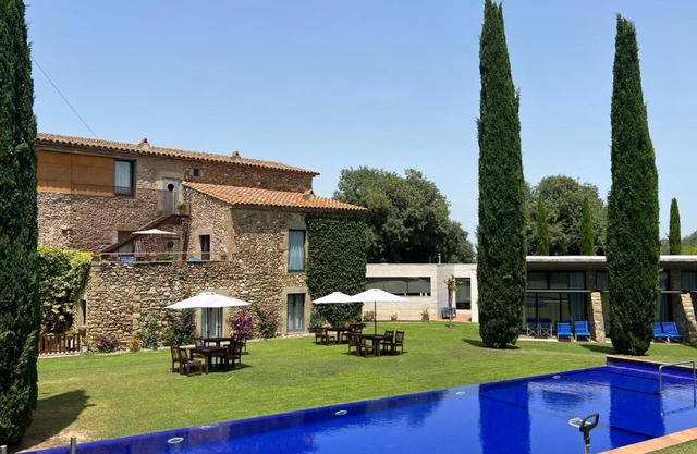 Arcs De Monells - Adults Only