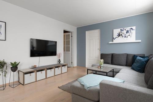 ARCTIC HOMES - Arctic View Apartment