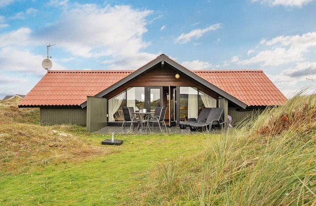 "Ardan" - from the sea by Interhome