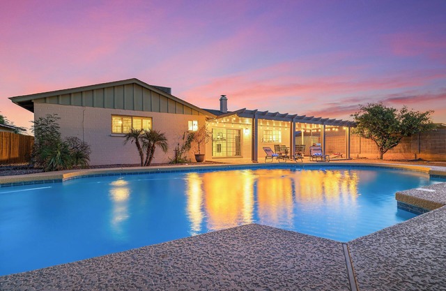 Arizona Haven~ Pool~Game Room