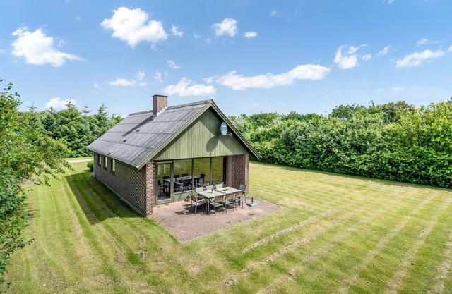 "Arlin" - 380m to the fjord by Interhome