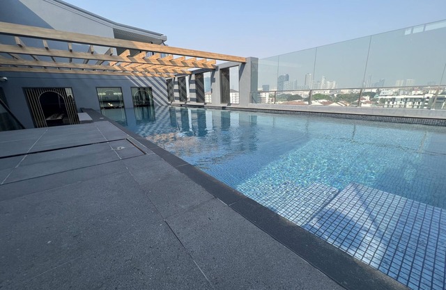 ARNI Skye Hotel