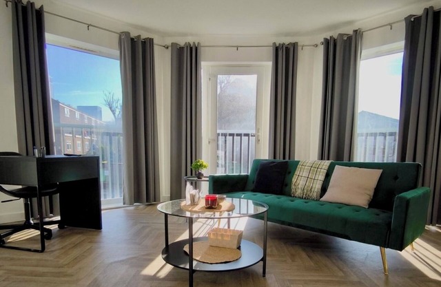 AS APARTMENT HOLIDAY