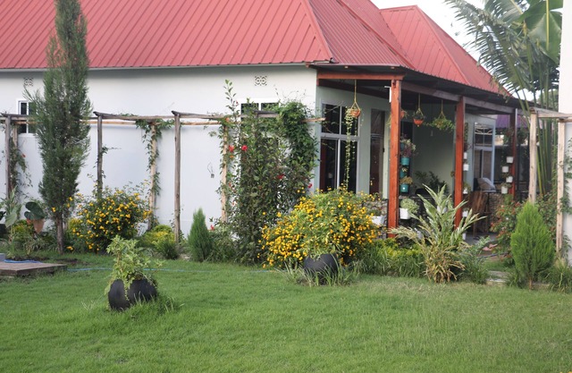 At Home Suites in Arusha, a blend of simplicity, comfort and luxury awaits!
