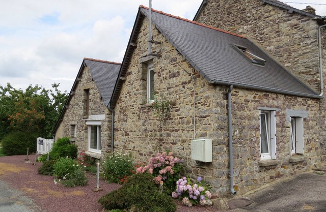 At the edge of the forest of Brocéliande and its Arthurian legends