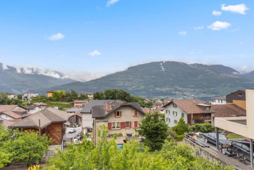 Attique rénové avec jacuzzi 6 pers à Savièse