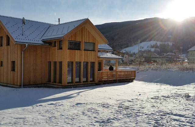 Attractive chalet with whirlpool