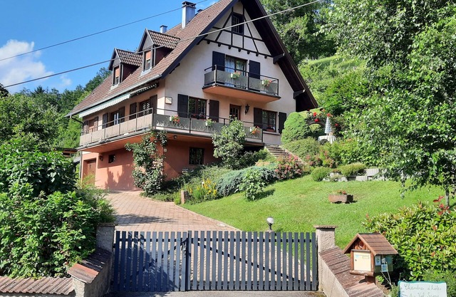 "Au Val Séjour, bed and breakfast in Alsace. Label "Clé vacances" 3 keys.